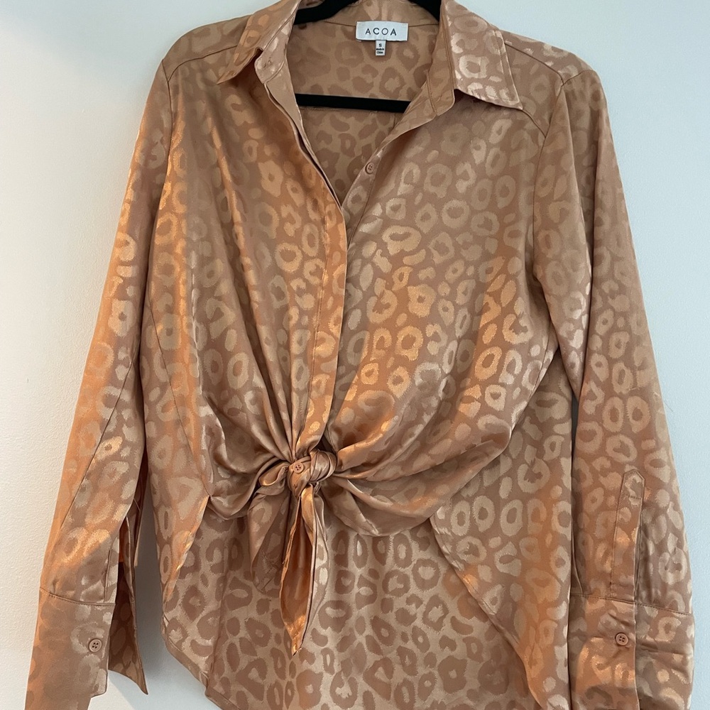 Women's Gold Leopard Print Button Down